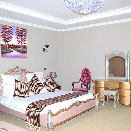 Sherbourne Hotel Kitwe Exterior photo