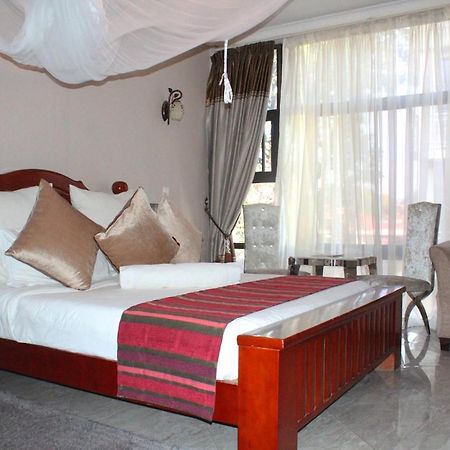 Sherbourne Hotel Kitwe Exterior photo
