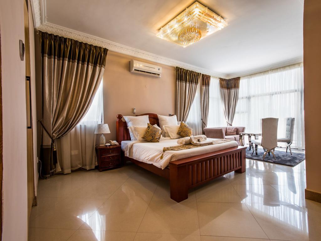 Sherbourne Hotel Kitwe Exterior photo