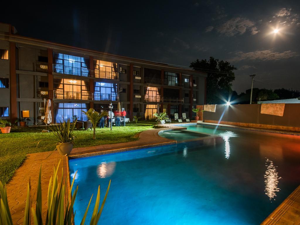 Sherbourne Hotel Kitwe Exterior photo
