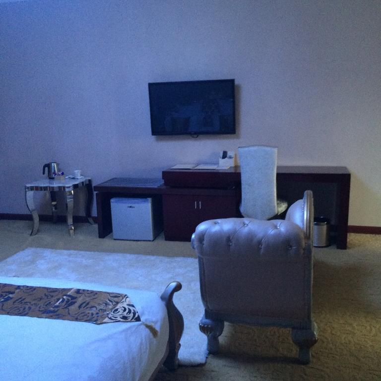 Sherbourne Hotel Kitwe Exterior photo