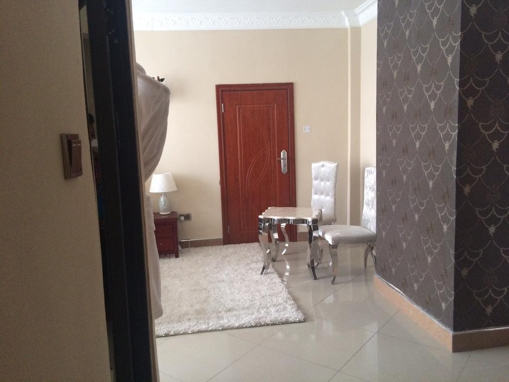 Sherbourne Hotel Kitwe Exterior photo