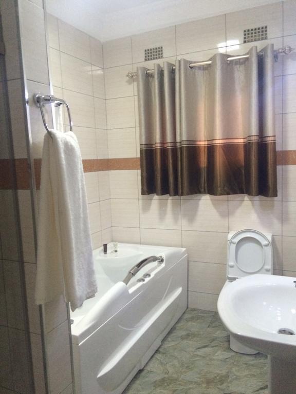 Sherbourne Hotel Kitwe Exterior photo